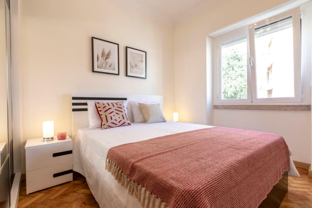 Like-Home-T3 Apt-Campolide, Near Amoreiras Mall Lissabon Exterior foto